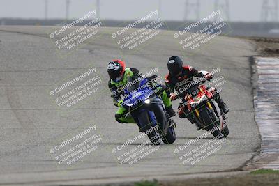 media/Nov-29-2025-TrackDaz (Sat) [[10ae2d9bce]]/B Group/Session 3 (Outside Grapevine)/